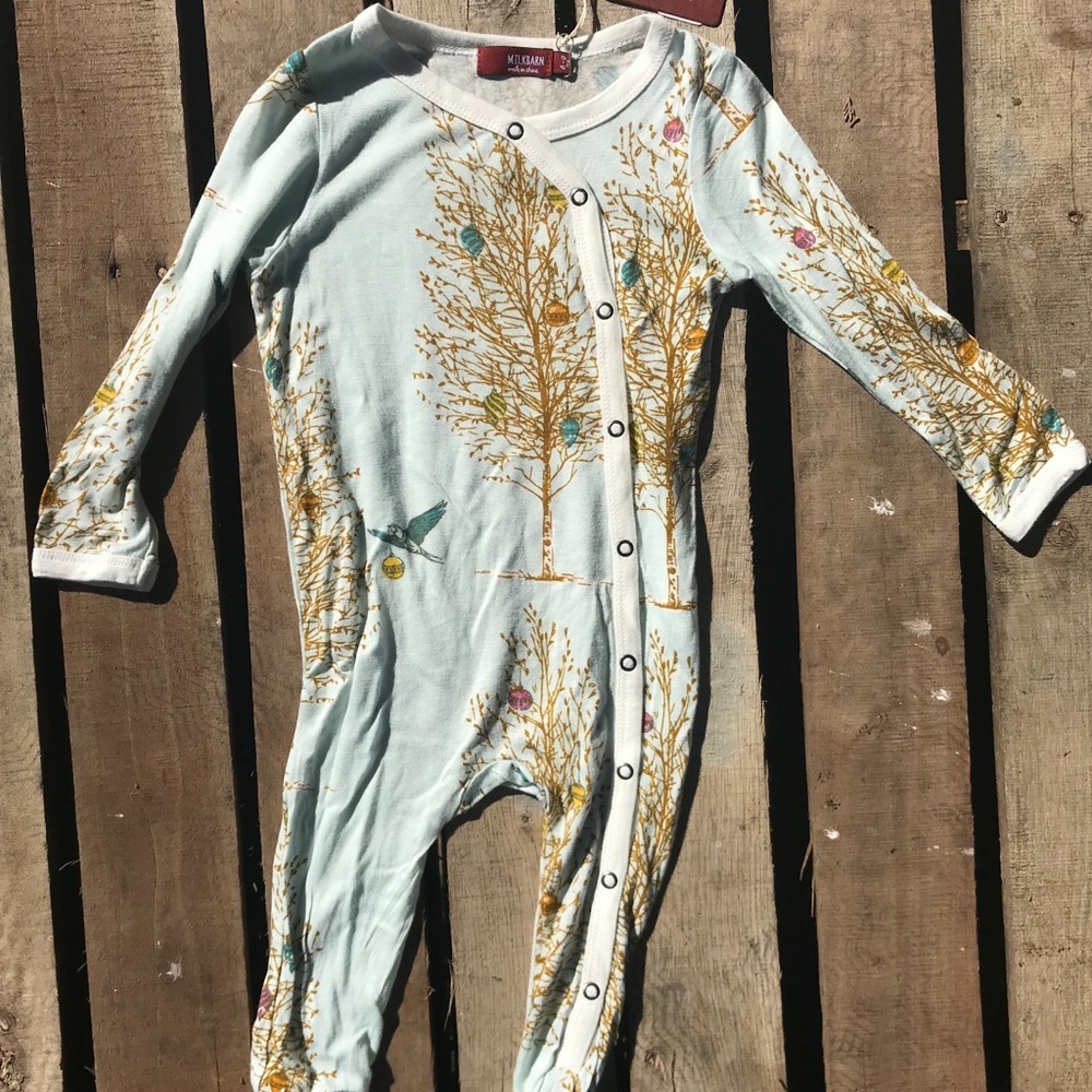 NWT Milkbarn footed romper size 6-9 months